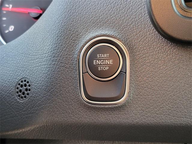 Photo of 2024 White Mercedes-Benz Sprinter 2500