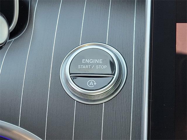 Photo of 2025 Gray Mercedes-Benz C-Class
