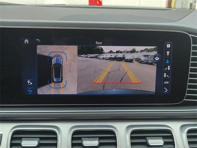 Photo of 2024 Black Mercedes-Benz GLE 350