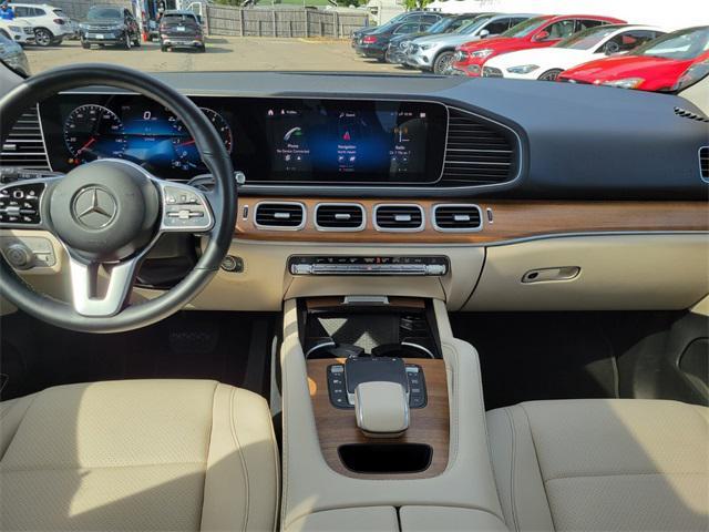 Photo of 2023 White Mercedes-Benz GLE 350