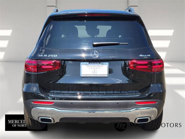 Photo of 2025 Black Mercedes-Benz GLB 250
