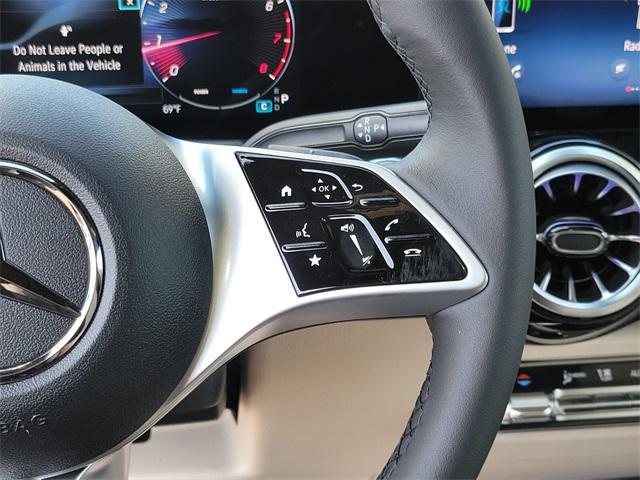 Photo of 2025 Black Mercedes-Benz GLB 250