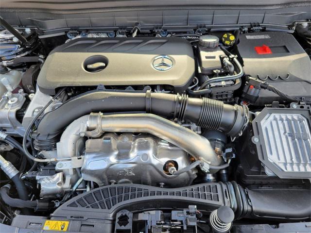 Photo of 2025 Black Mercedes-Benz GLB 250