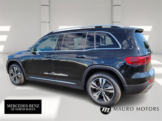 Photo of 2025 Black Mercedes-Benz GLB 250