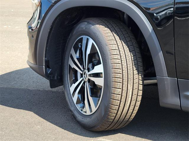 Photo of 2025 Black Mercedes-Benz GLB 250
