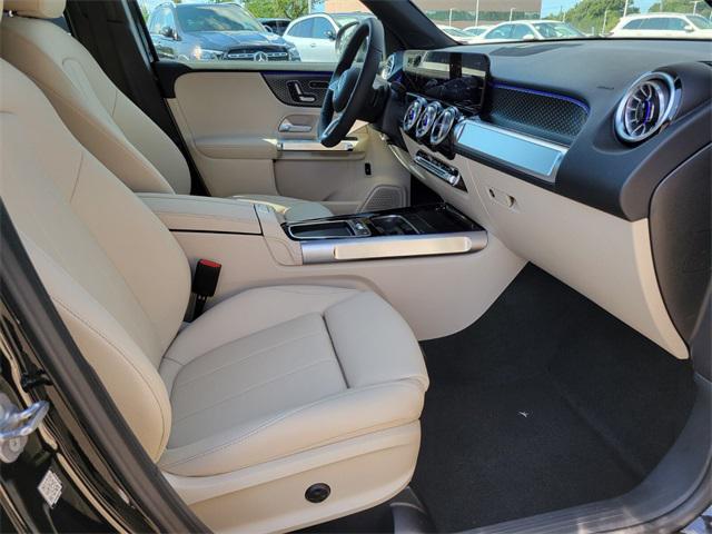Photo of 2025 Black Mercedes-Benz GLB 250