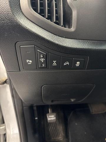 Photo of 2013 Gray Kia Sportage