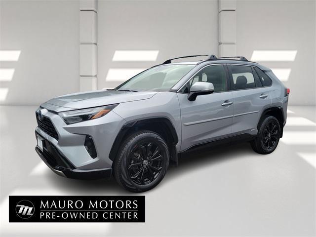 Photo of 2022 Silver Sky Metallic Toyota RAV4 Hybrid