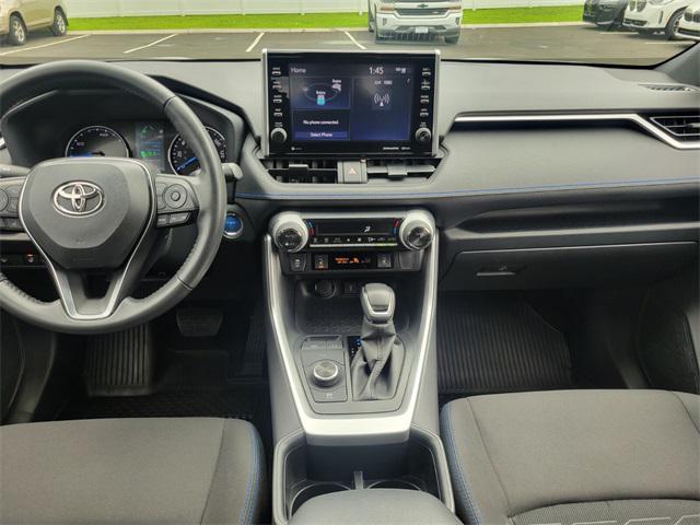 Photo of 2022 Silver Sky Metallic Toyota RAV4 Hybrid