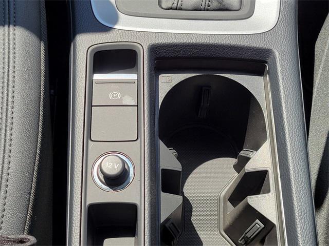 Photo of 2024 White Audi Q3