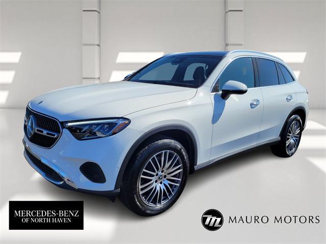 Photo of 2025 White Mercedes-Benz GLC 300