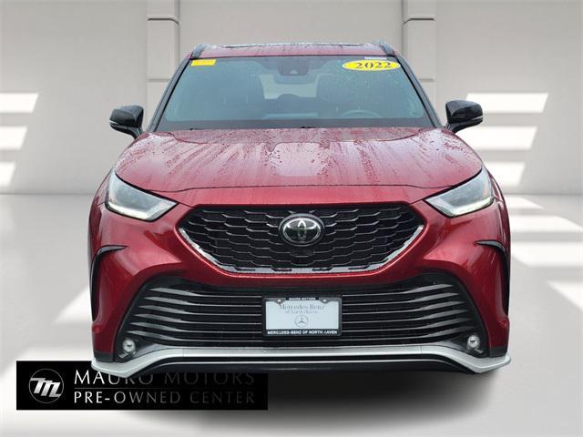 Photo of 2022 Ruby Flare Pearl Toyota Highlander
