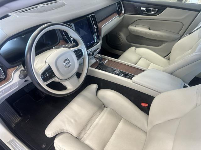 Photo of 2019  Volvo S60