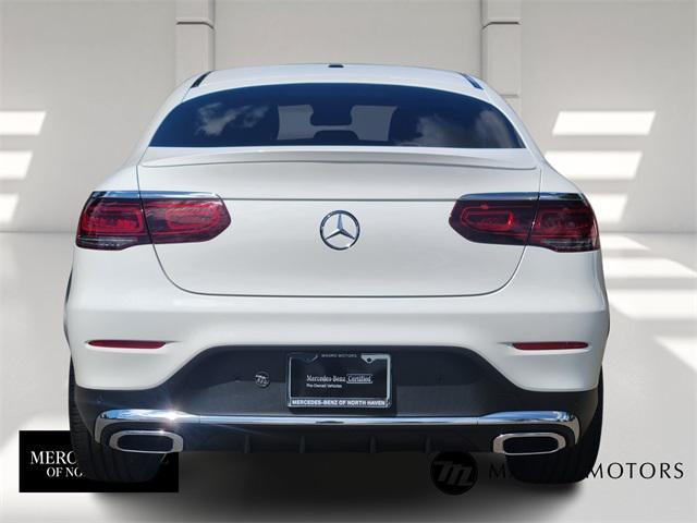 Photo of 2022 White Mercedes-Benz GLC 300
