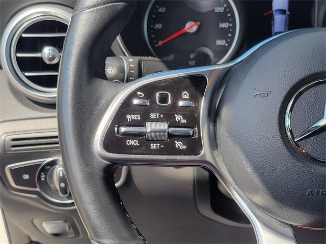 Photo of 2022 White Mercedes-Benz GLC 300