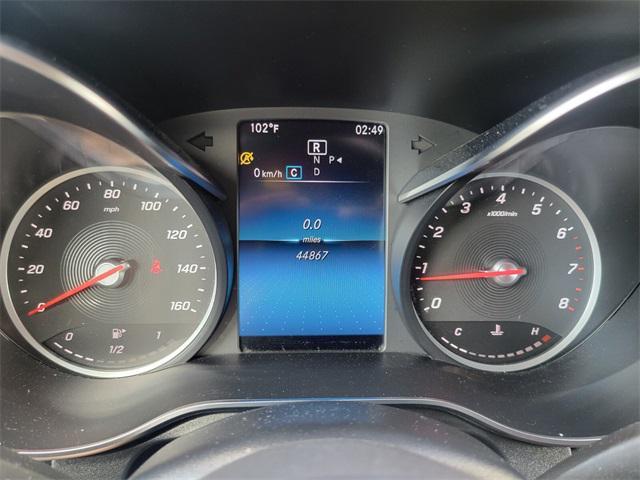 Photo of 2022 White Mercedes-Benz GLC 300