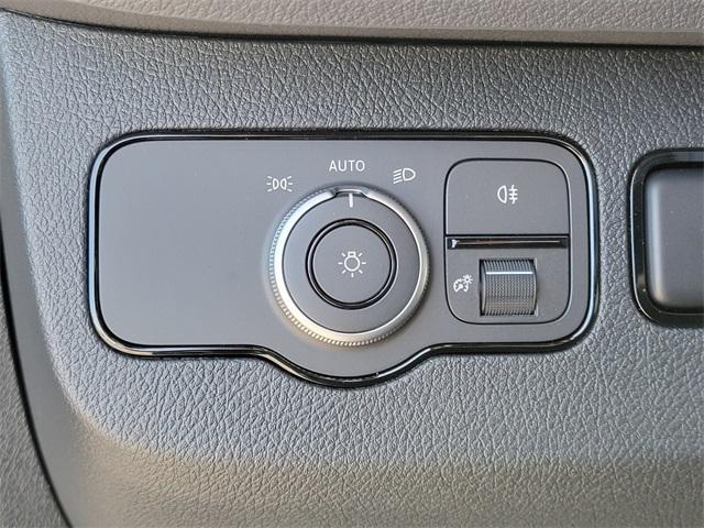 Photo of 2025 Blue Mercedes-Benz Sprinter 2500
