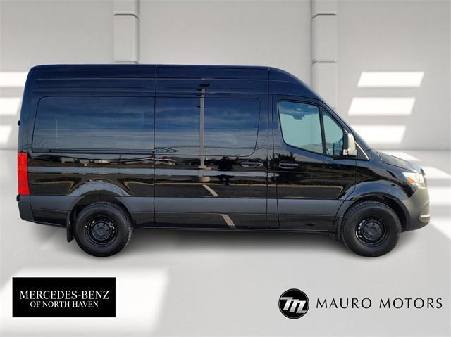 Photo of 2025 Blue Mercedes-Benz Sprinter 2500