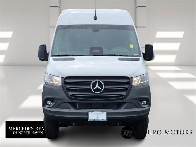 Photo of 2025 White Mercedes-Benz Sprinter 3500XD
