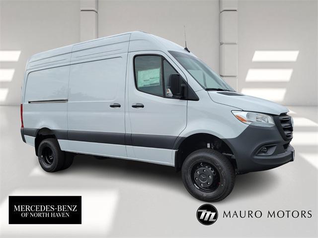 Photo of 2025 White Mercedes-Benz Sprinter 3500XD