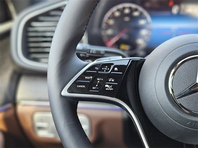 Photo of 2026  Mercedes-Benz GLE 450e