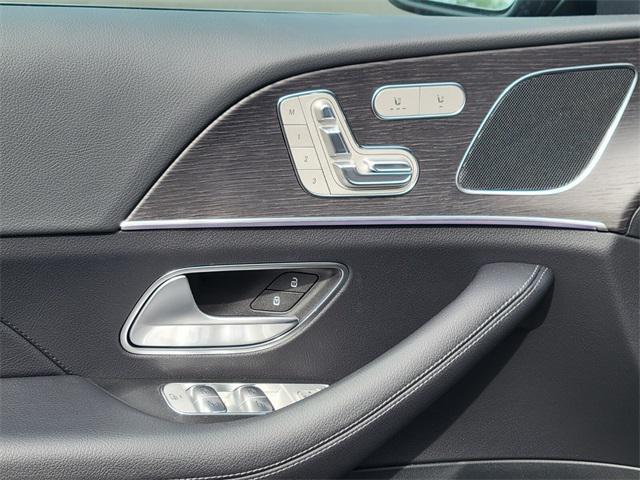 Photo of 2026 Black Mercedes-Benz GLE 350