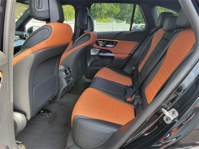 Photo of 2025 Black Mercedes-Benz GLC 300