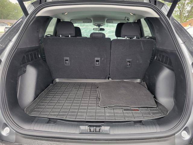 Photo of 2024 Carbonized Gray Metallic Ford Escape