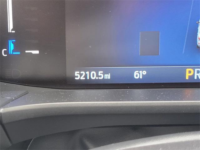 Photo of 2024 Carbonized Gray Metallic Ford Escape