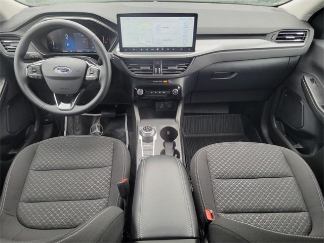 Photo of 2024 Carbonized Gray Metallic Ford Escape