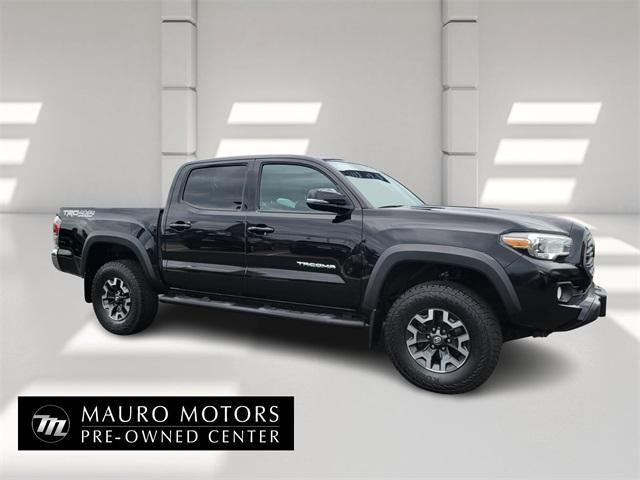 Photo of 2021 Midnight Black Metallic Toyota Tacoma