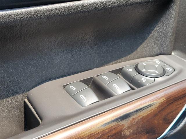 Photo of 2021 Gray GMC Sierra 1500