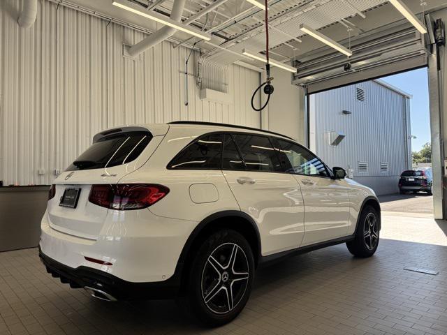 Photo of 2022  Mercedes-Benz GLC 300