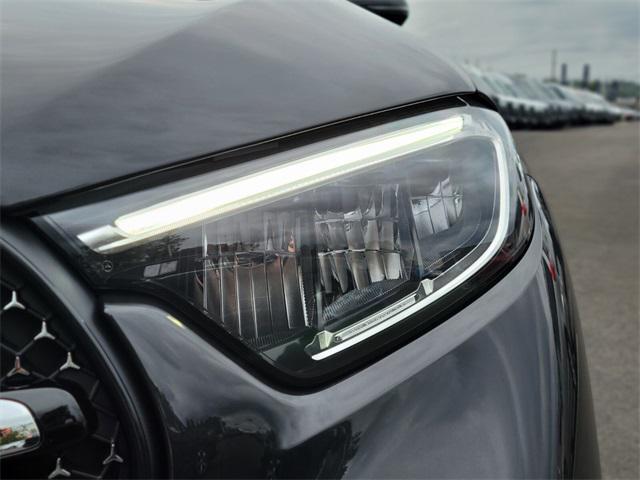 Photo of 2026 Gray Mercedes-Benz GLC 300