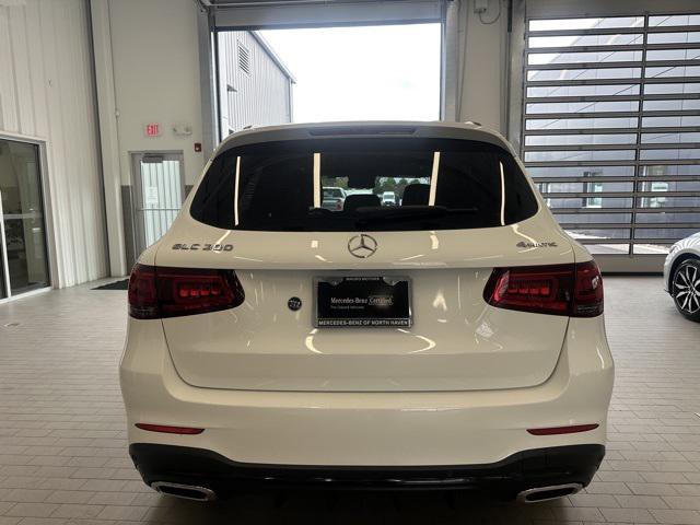 Photo of 2022 White Mercedes-Benz GLC 300