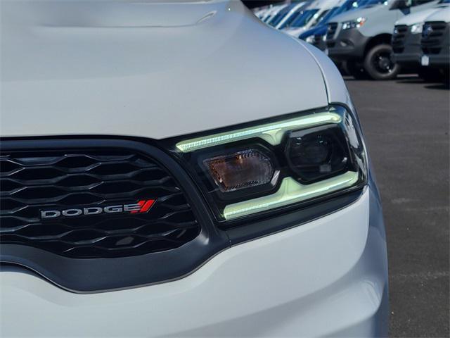 Photo of 2022 White Knuckle Clearcoat Dodge Durango