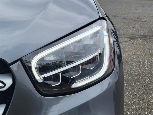 Photo of 2022 Gray Mercedes-Benz GLC 300