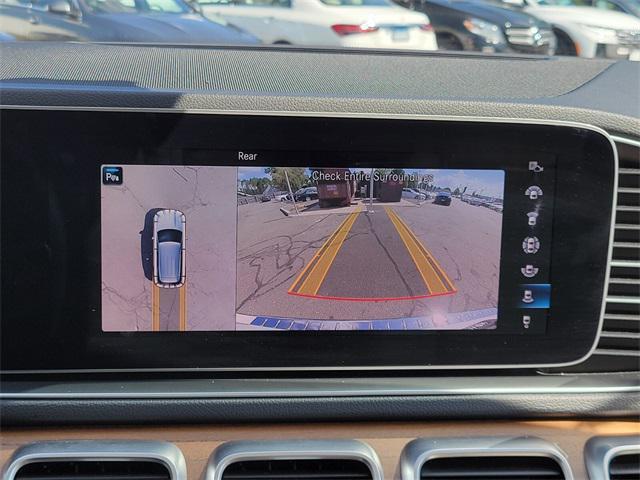 Photo of 2022 White Mercedes-Benz GLE 350