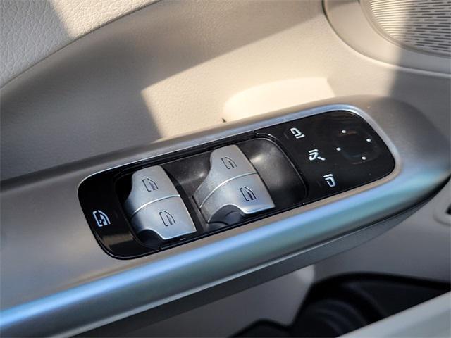 Photo of 2023 White Mercedes-Benz C-Class