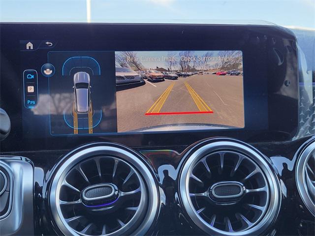 Photo of 2025 Black Mercedes-Benz GLB 250