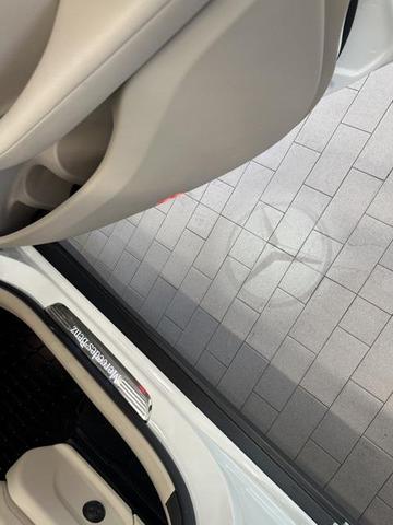 Photo of 2021 White Mercedes-Benz GLC 300