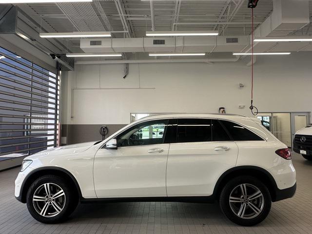 Photo of 2021 White Mercedes-Benz GLC 300