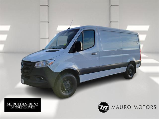 Photo of 2025 White Mercedes-Benz Sprinter 2500