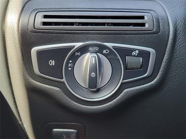 Photo of 2022 Gray Mercedes-Benz GLC 300