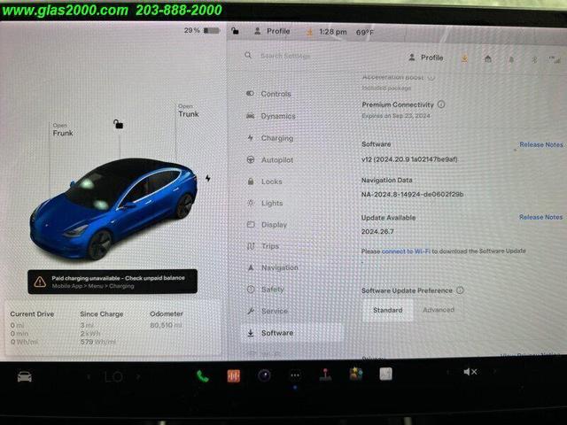 Photo of 2018 Deep Blue Metallic Tesla Model 3