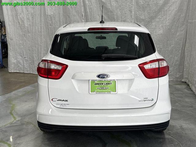 Photo of 2016 Oxford White Ford C-Max Hybrid
