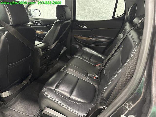 Photo of 2018 Quicksilver Metallic GMC Acadia