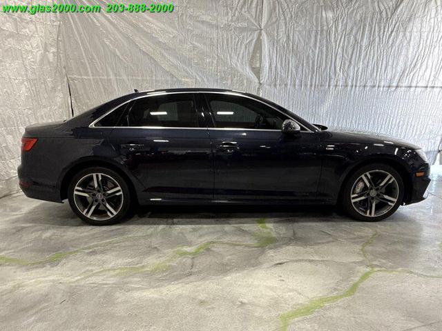 Photo of 2017 Moonlight Blue Metallic Audi A4