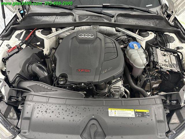 Photo of 2017 Glacier White Metallic Audi A4