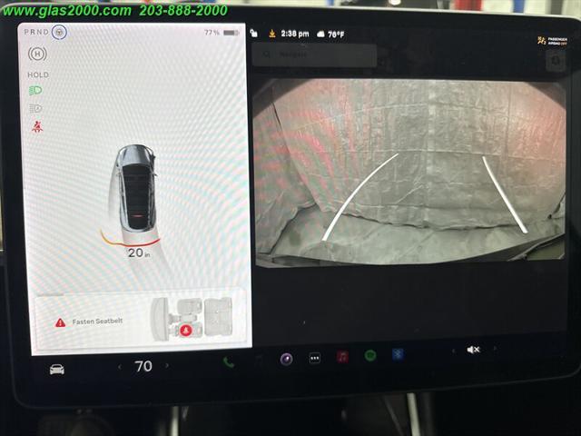 Photo of 2021 Gray Tesla Model Y